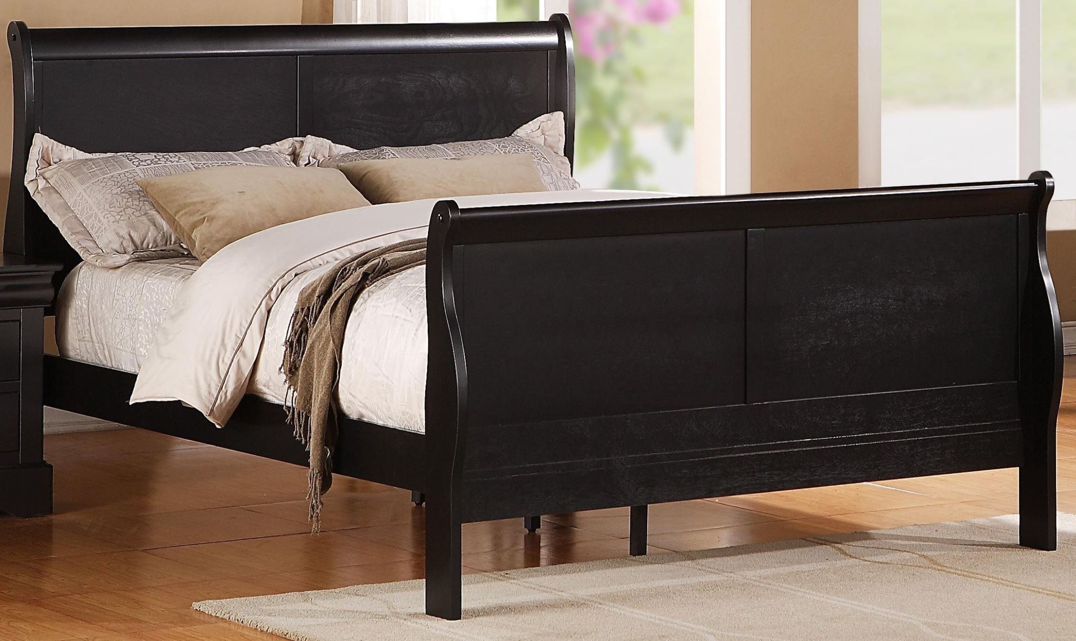 Lewiston Black Queen Sleigh Bed, 8270102, Standard Furniture