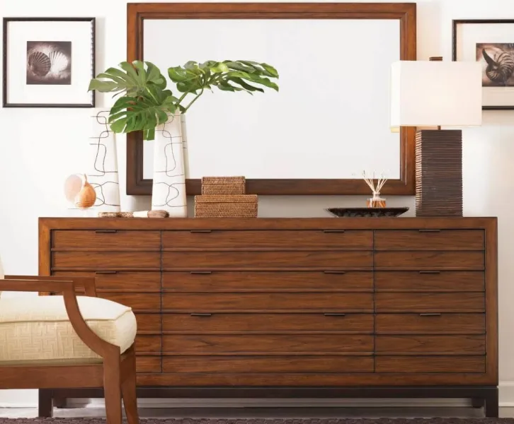 Dressers and Chest of Drawers