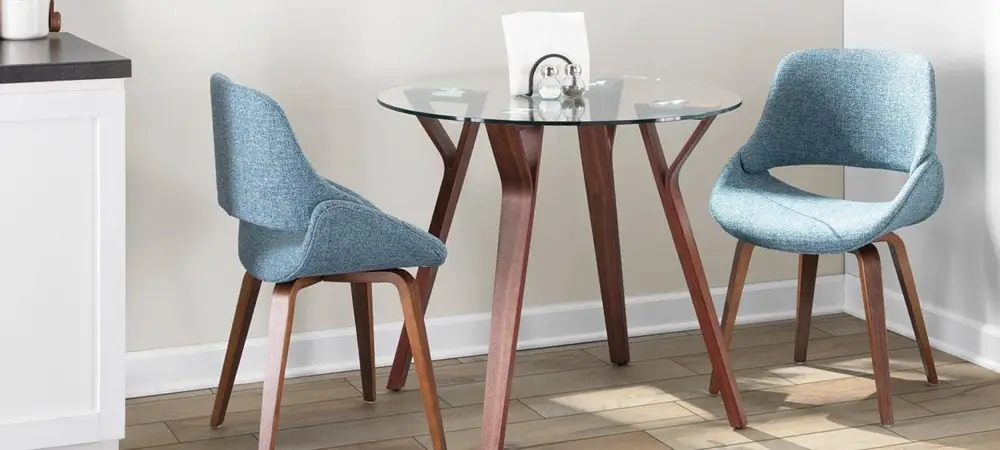 Table materials comparison showing visual weight differences