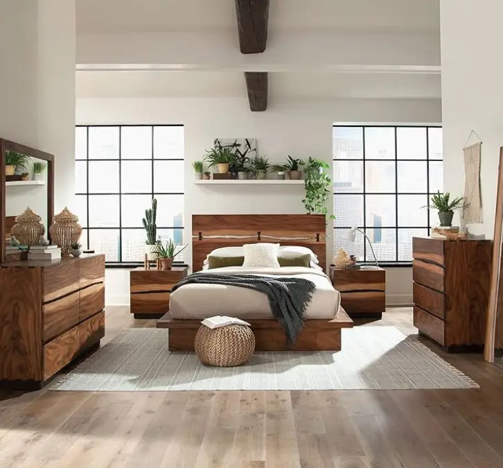 Queen bedroom set in a primary bedroom
