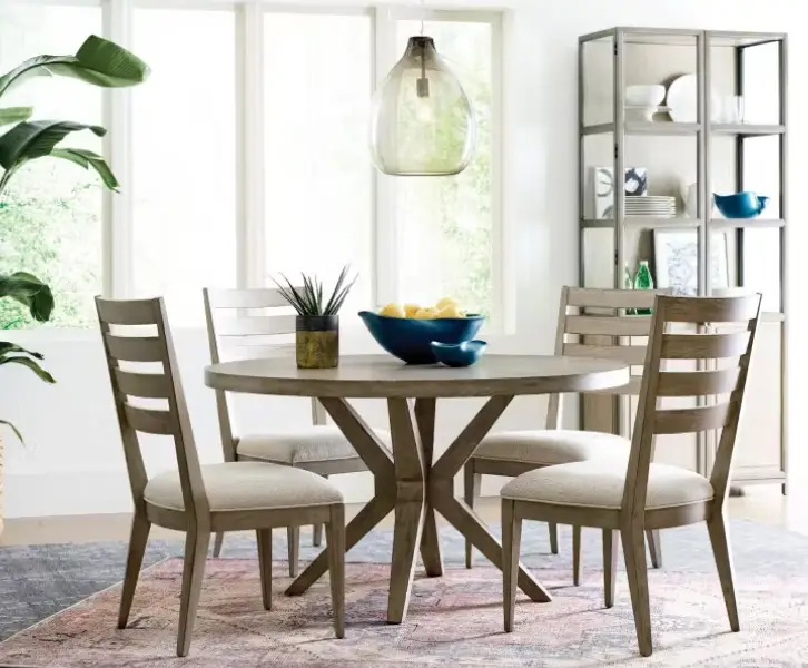 How to Choose Dining Chairs for Your Home