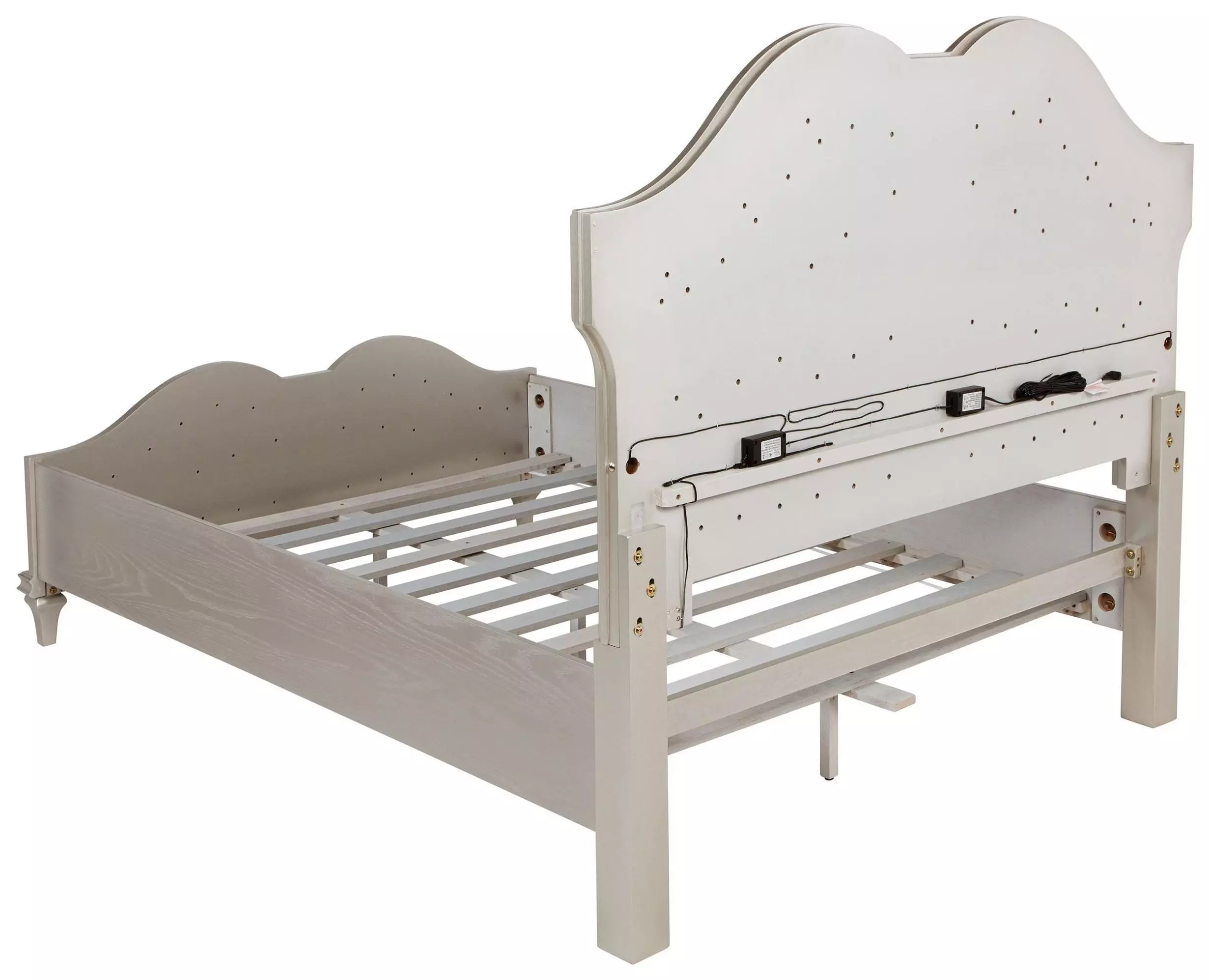 Evangeline Silver And Ivory Tufted Queen Upholstered Platform Bed
