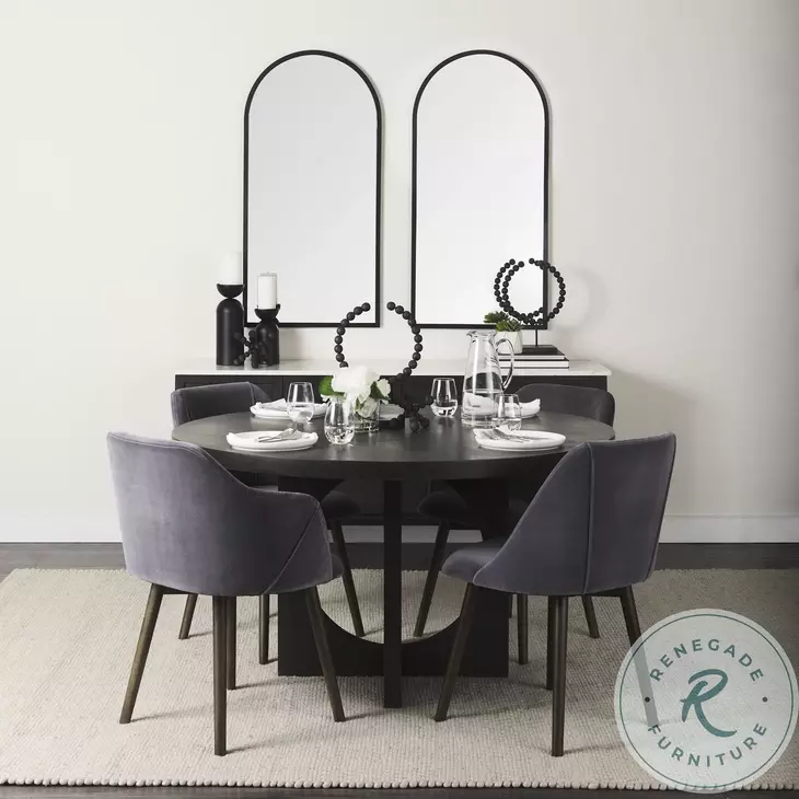 Giovanna Black Metal 24" x 49" Vanity Mirror