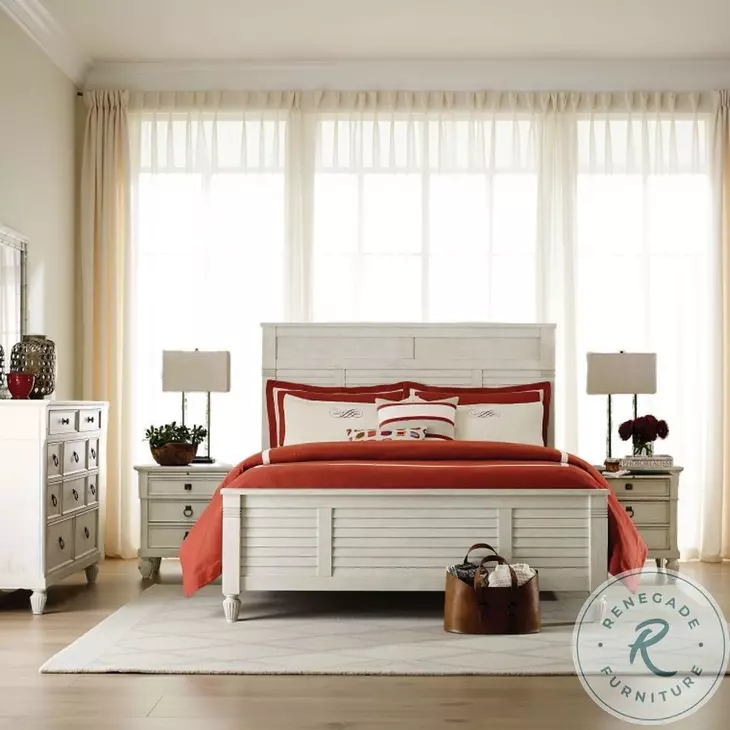 Azure Cove Everwood Egret California King Panel Bed