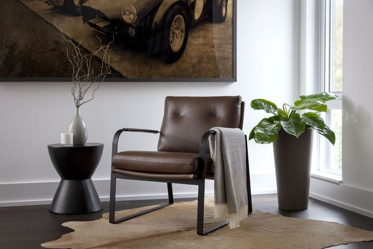 Sterling Missouri Mahogny Leather Lounge Chair