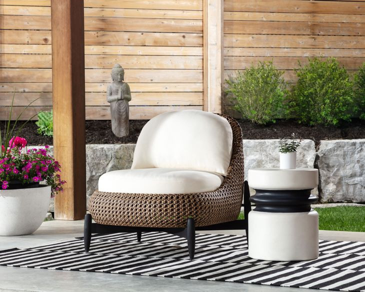 Sumie White Outdoor End Table