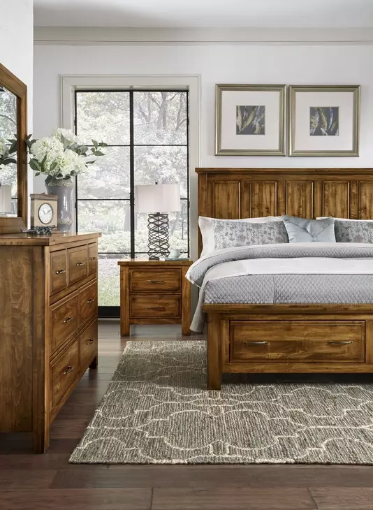 Maple Road Antique Amish King Mansion Storage Panel Bed