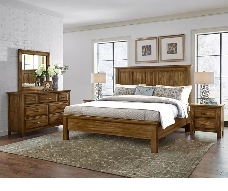 Maple Road Antique Amish King Mansion Panel Bed