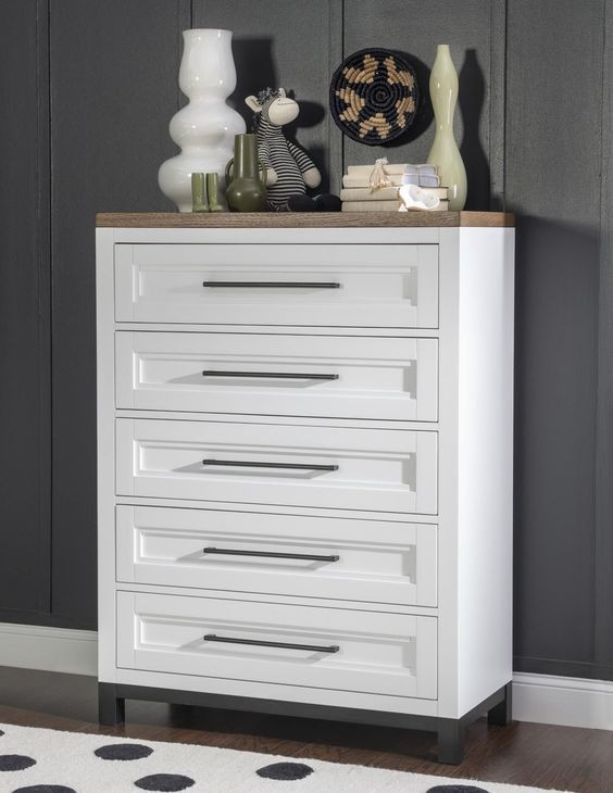 Dutton Natural White and Toasted Coconut 5 Drawer Chest