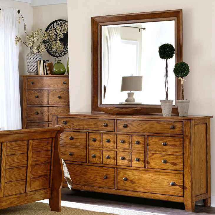 Heritage Lodge Aged Oak 7 Drawer Dresser with Mirror