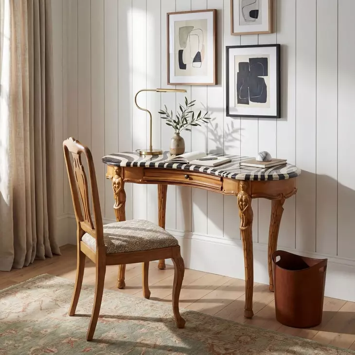 Heritage 0603070 Writing Desk