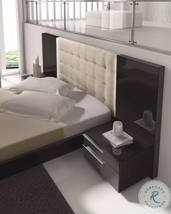 Santana Black And Beige King Platform Bed