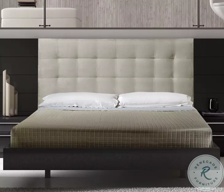 Santana Black And Beige King Platform Bed
