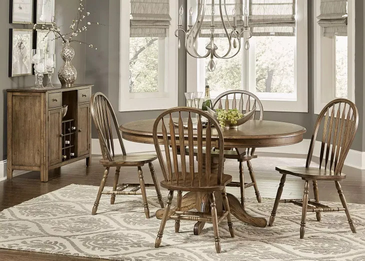 Savannah Crossing Antique Honey Oval Extendable Dining Room Set