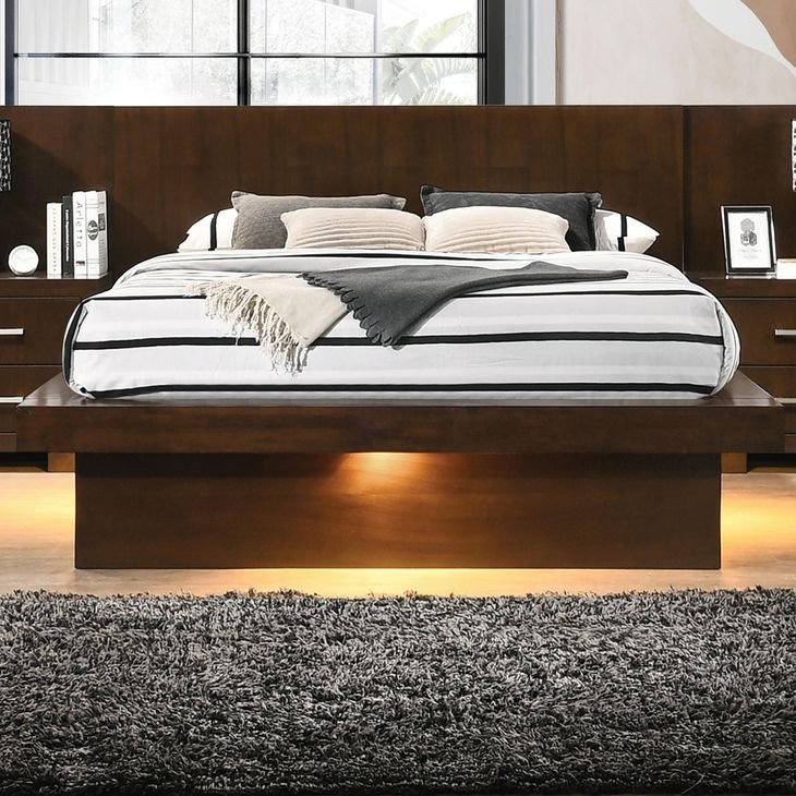 Jessica Cappuccino Queen Platform Bed