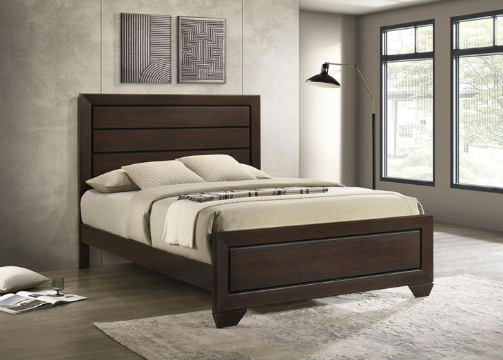 Fenbrook Dark Cocoa Queen Panel Bed