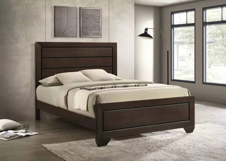 Fenbrook Dark Cocoa Queen Panel Bed