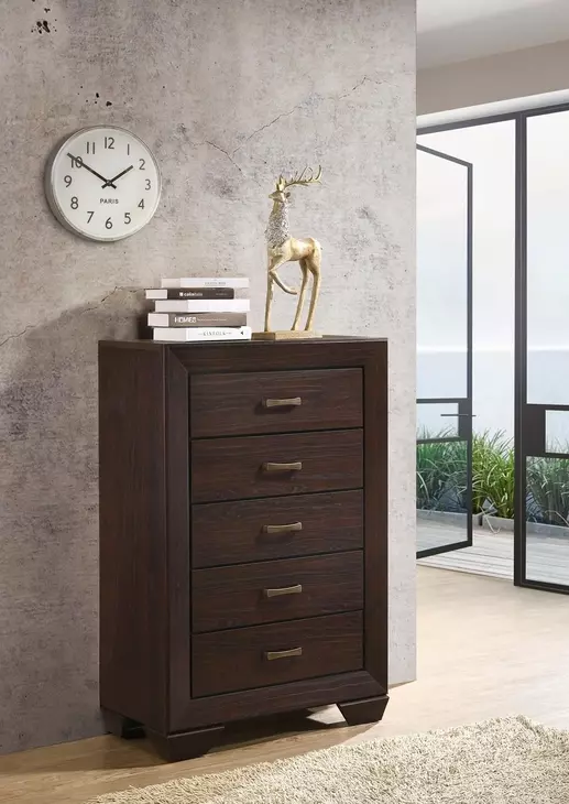 Fenbrook Dark Cocoa Chest
