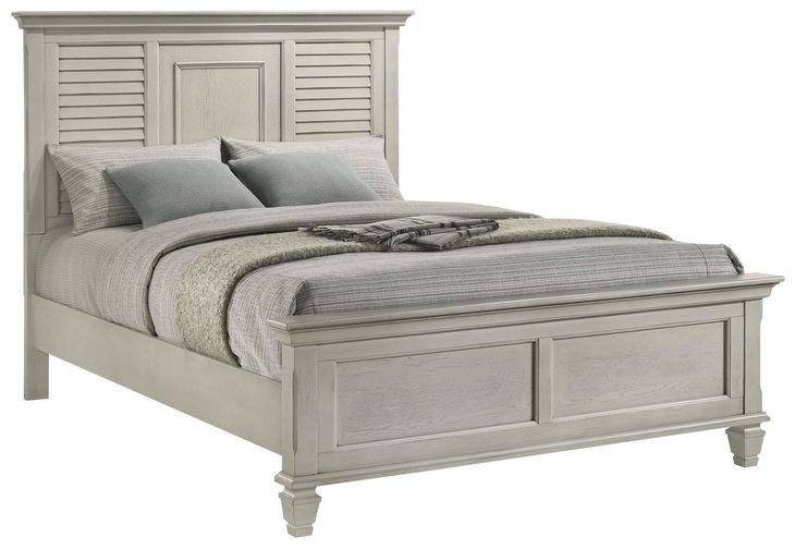 Franco Antique White Queen Panel Bed