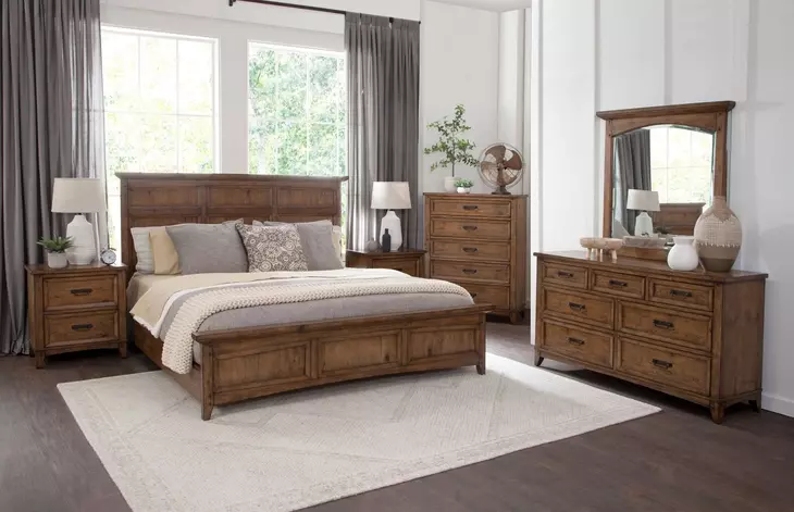 Oakdale Honey Oak 7 Drawer Dresser and Rectangular Mirror