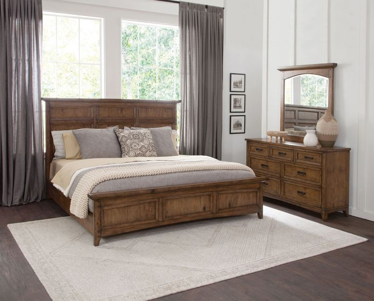Oakdale Honey Oak 7 Drawer Dresser and Rectangular Mirror