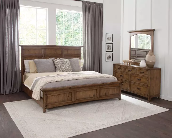 Oakdale Honey Oak 7 Drawer Dresser and Rectangular Mirror