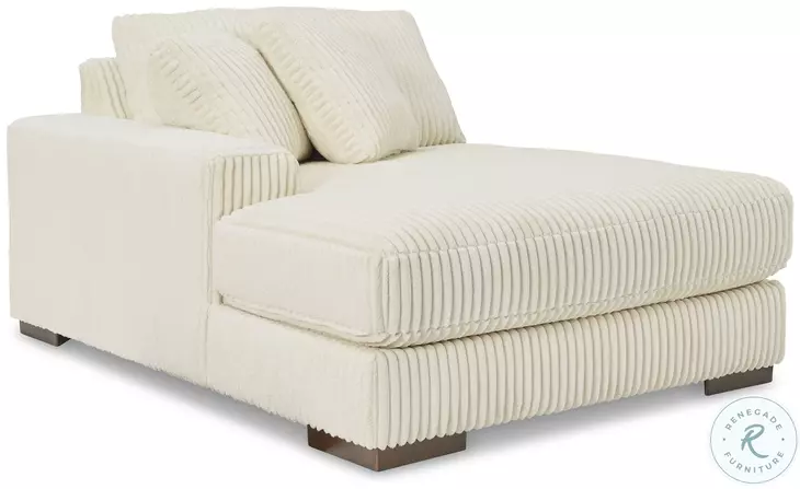 Lindyn Ivory 4 Piece Sectional with LAF Chaise