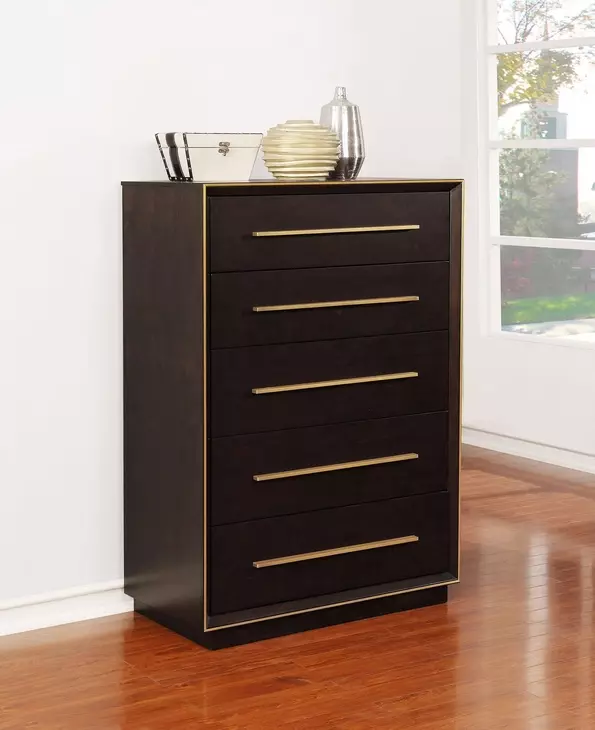 Durango Smoked Peppercorn Chest