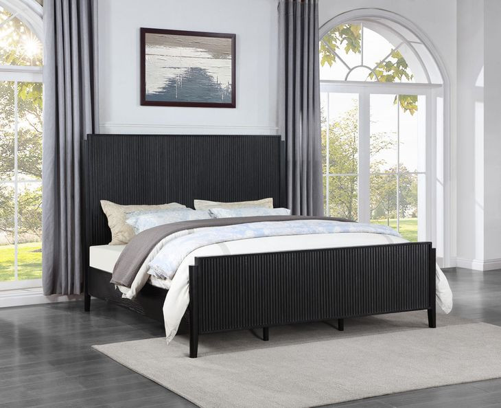 Brookmead Black King Panel Bed