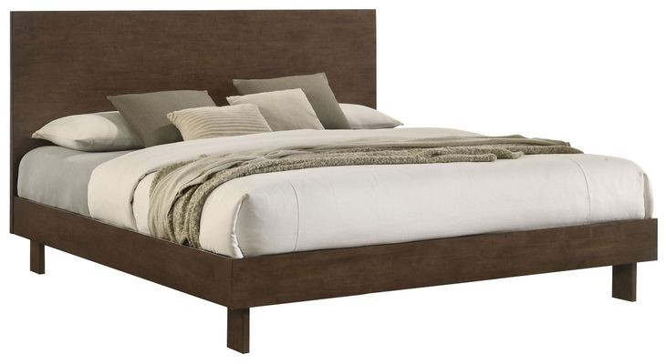 Glenwood Warm Brown King Platform Bed