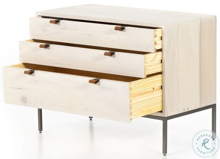 Roark Essence Natural Upholstered Bedroom Set