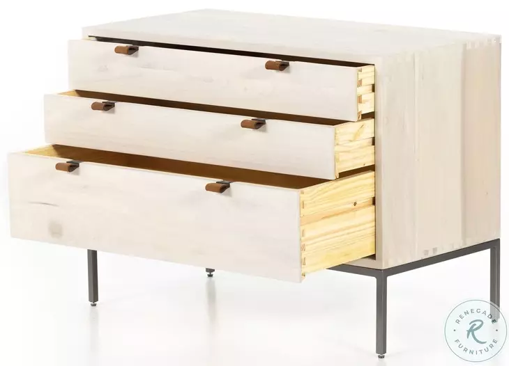 Roark Essence Natural Upholstered Bedroom Set