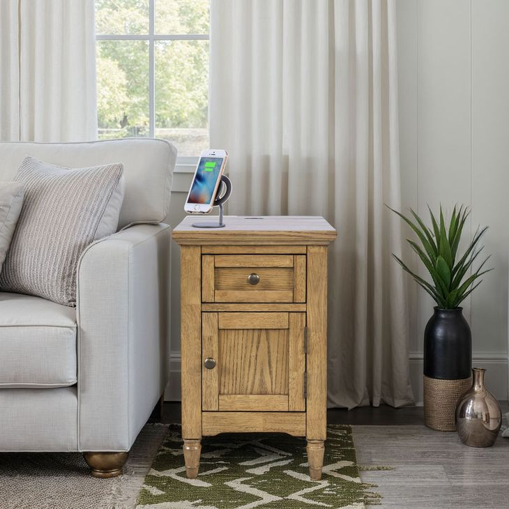 Brentwood Cascade Oak End Table with USB Charging