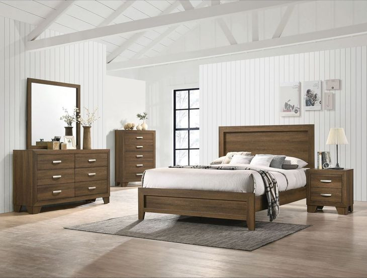 Miquell Oak 6 Drawer Dresser