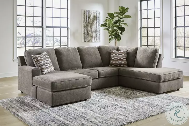 O'Phannon Putty 2-Piece RAF Sectional with Chaise