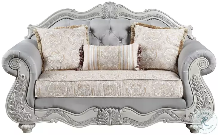 Cambria Hills Gray 70" Loveseat