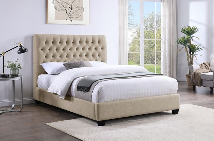 Chloe Oatmeal Upholstered Full Panel Bed