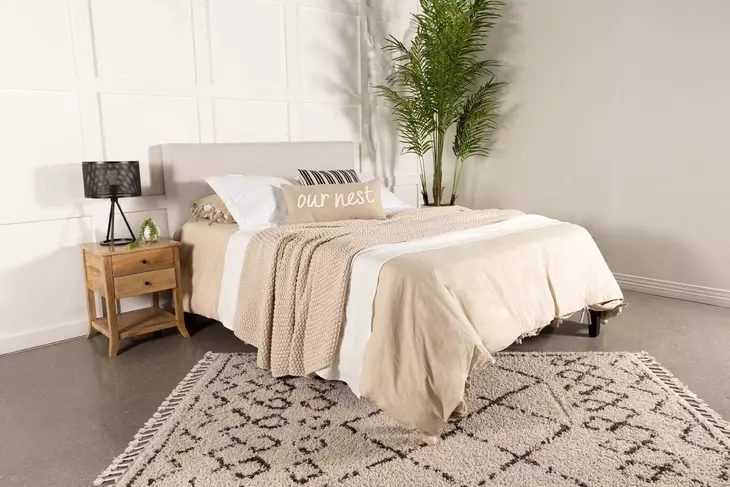 Pirro Sand Upholstered King and California King Panel Headboard