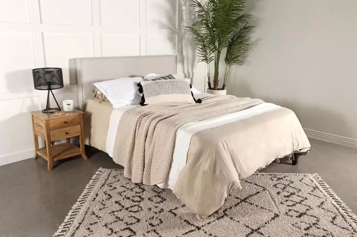 Izzy Sand Full Classic Panel Headboard