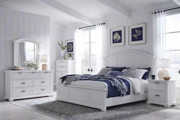 Heritage Coast Coastal White 5 Drawer Chest