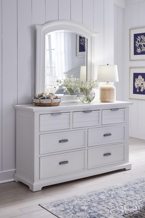 Heritage Coast Coastal White 7 Drawer Dresser and Arched Mirror