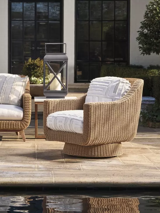 Isle of Palms White Upholstered Outdoor Swivel Lounge Chair