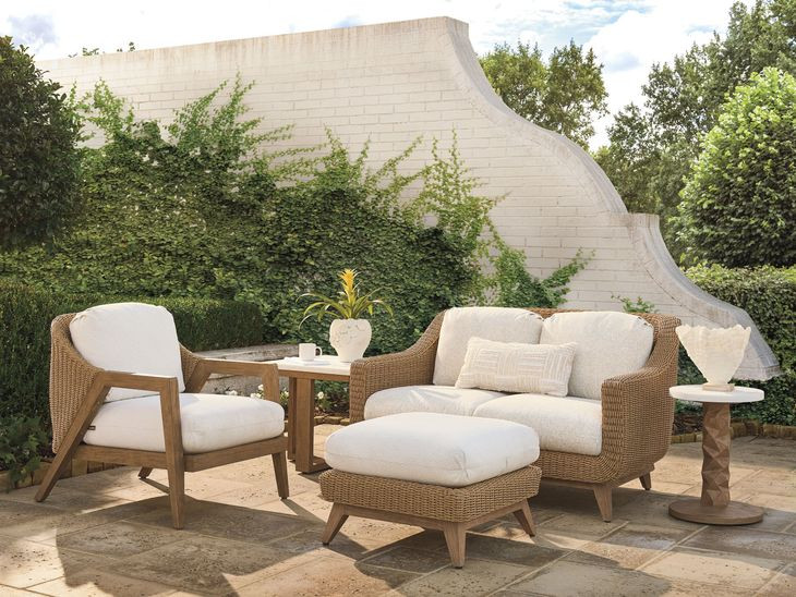 Isle of Palms Ivory Upholstered Outdoor Lounge Chair