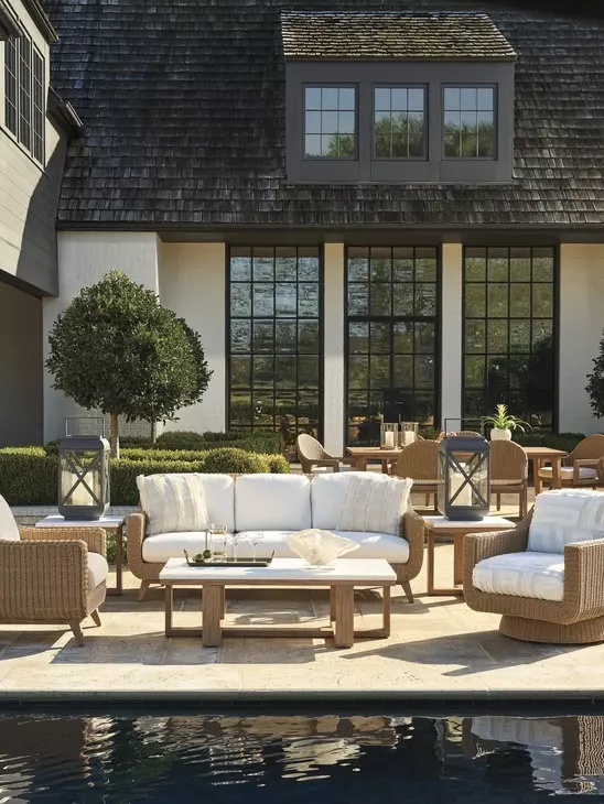 Isle of Palms White Upholstered Outdoor Swivel Lounge Chair
