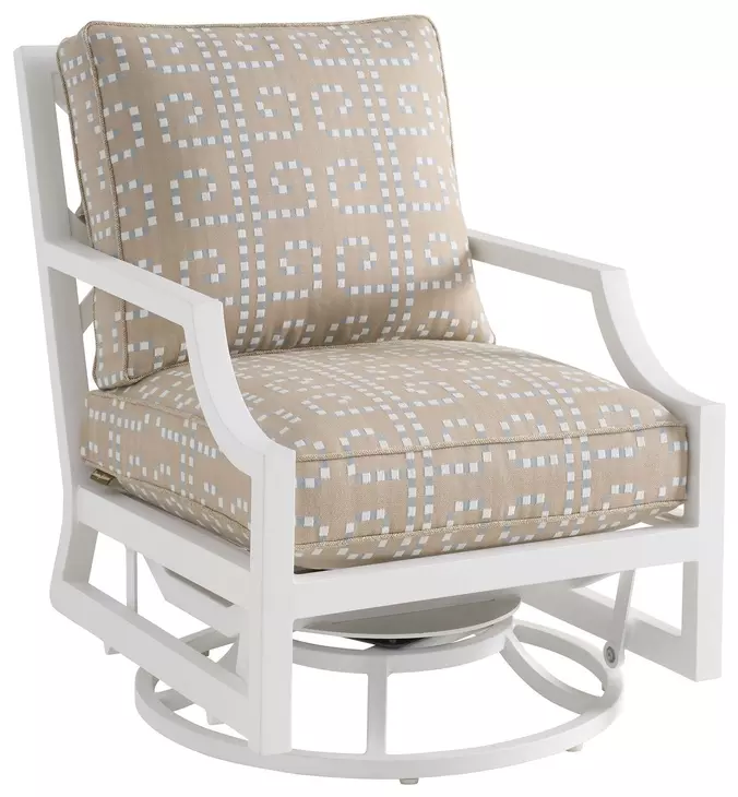 Island Classic Brown and White Upholstered Outdoor Lounge Chair