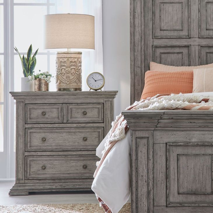 Grand Canyon Graystone 3 Drawer Bedside Chest with USB Charging
