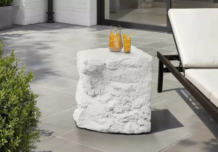 4116 White Square Accent Table