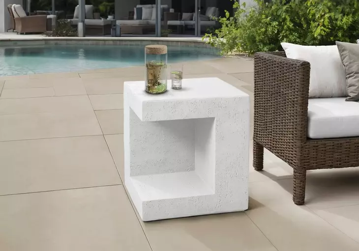 4131 White Square Accent Table