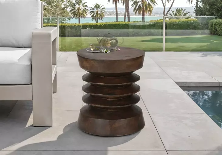 4155 Walnut Round Accent Table