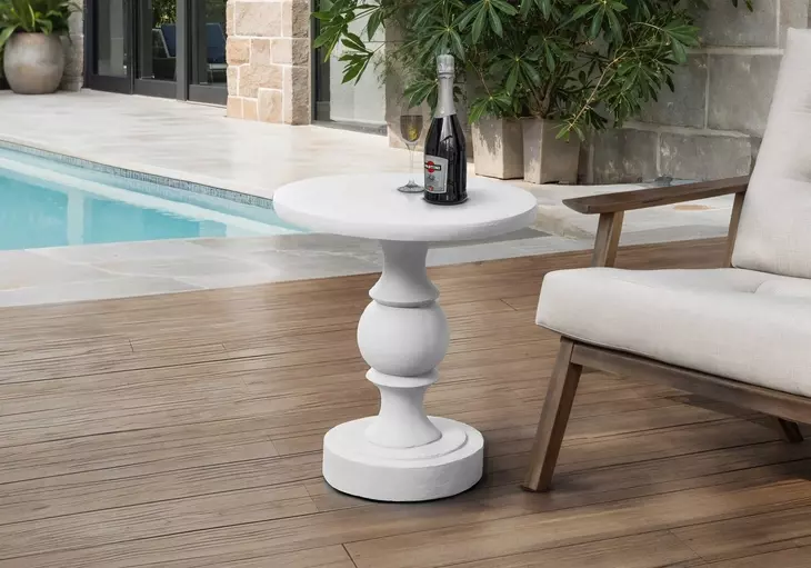 4161 White Round Accent Table